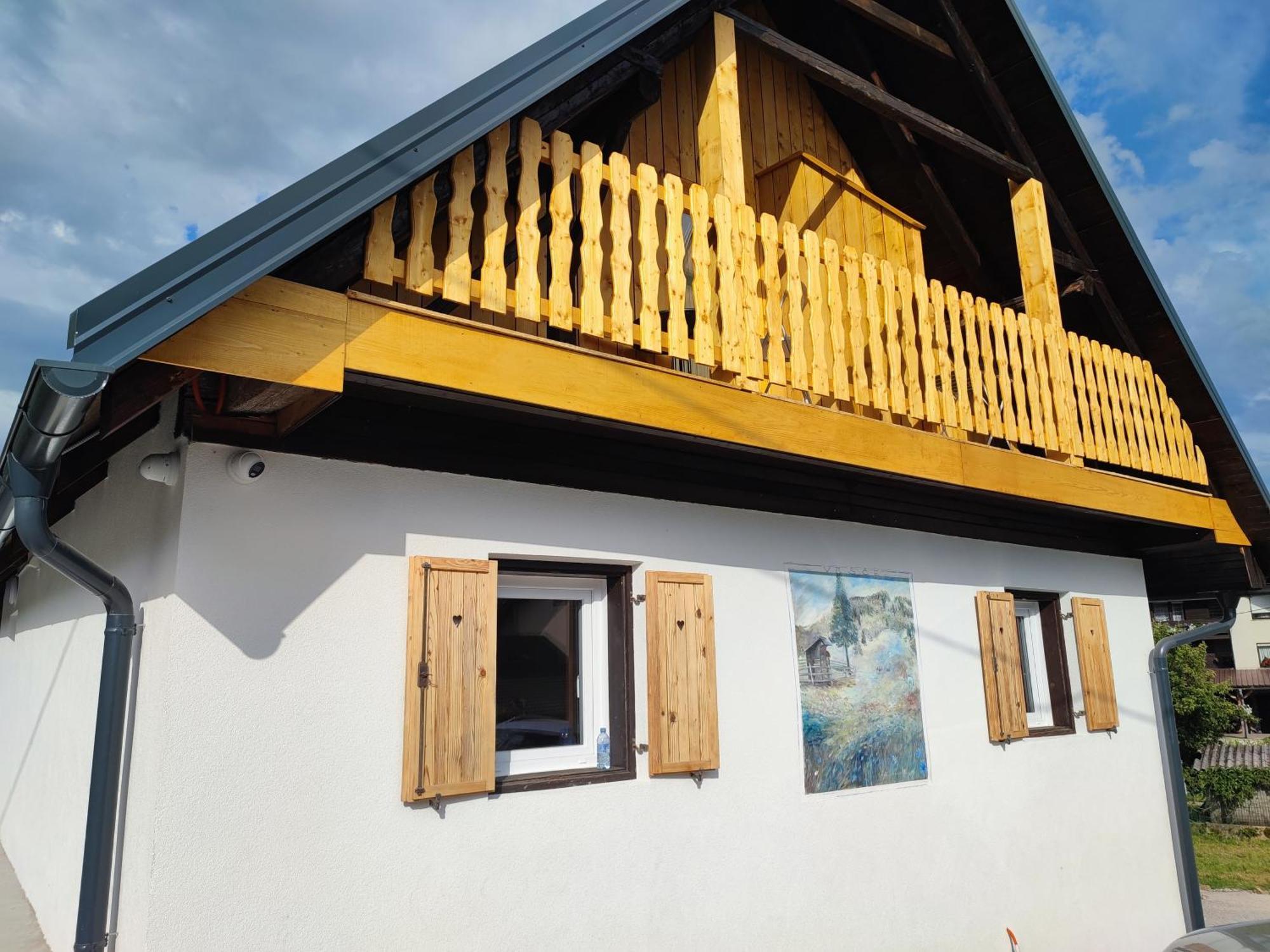 Slovenian House Mira Zgornje Gorje Exterior foto